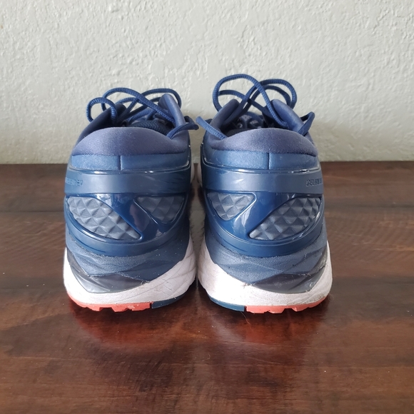 Running sneaker - Picture 3 of 5